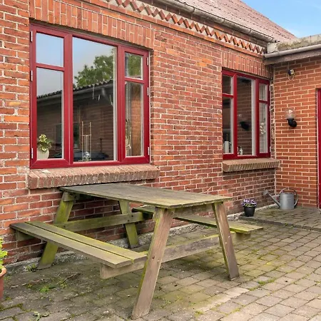 3 Bedroom Stunning In Casa vacanze *
