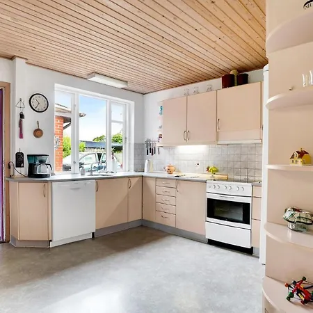 펜션 3 Bedroom Stunning In
